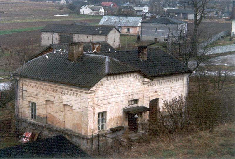 fot. Marek Kosmala 
Ciecierzyn. Budynek stacyjny widziany od strony Łukowa. Obraz