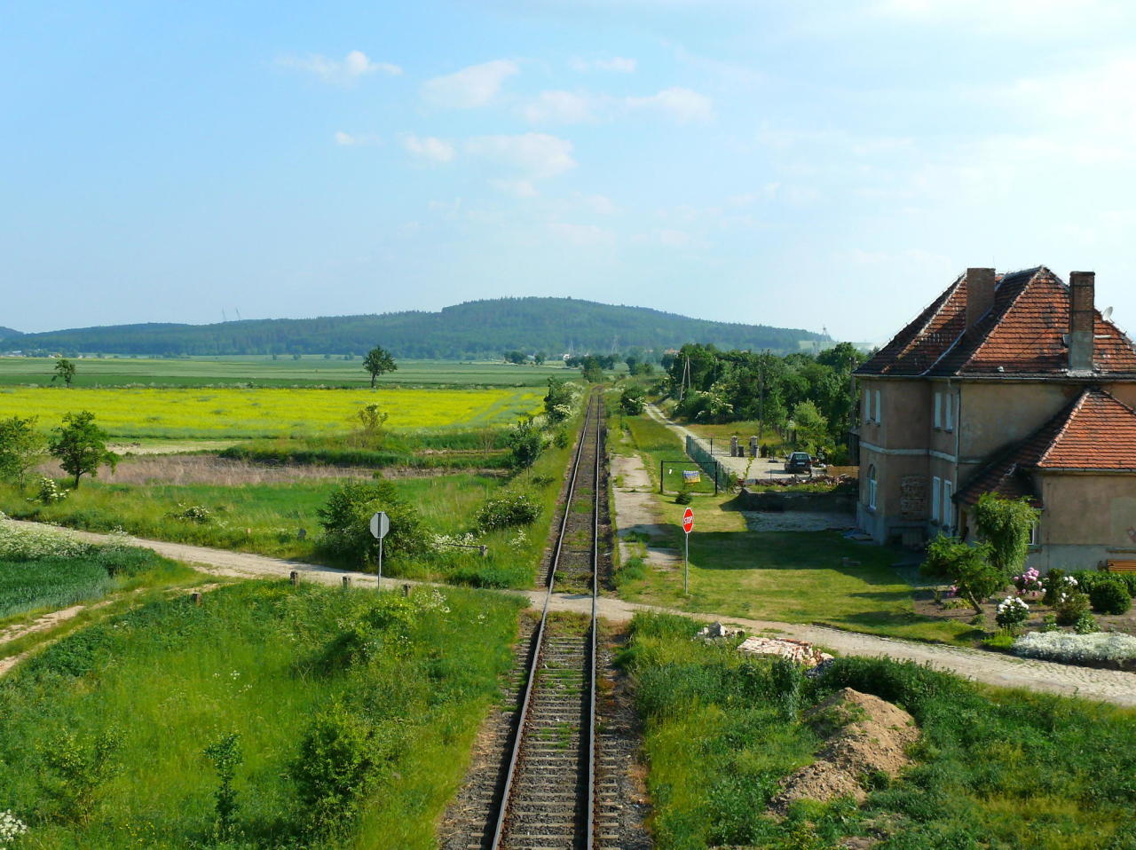 fot. Michal__TG 
Stacja w Siekierzycach. Widok w kierunku Roztoki. Obraz