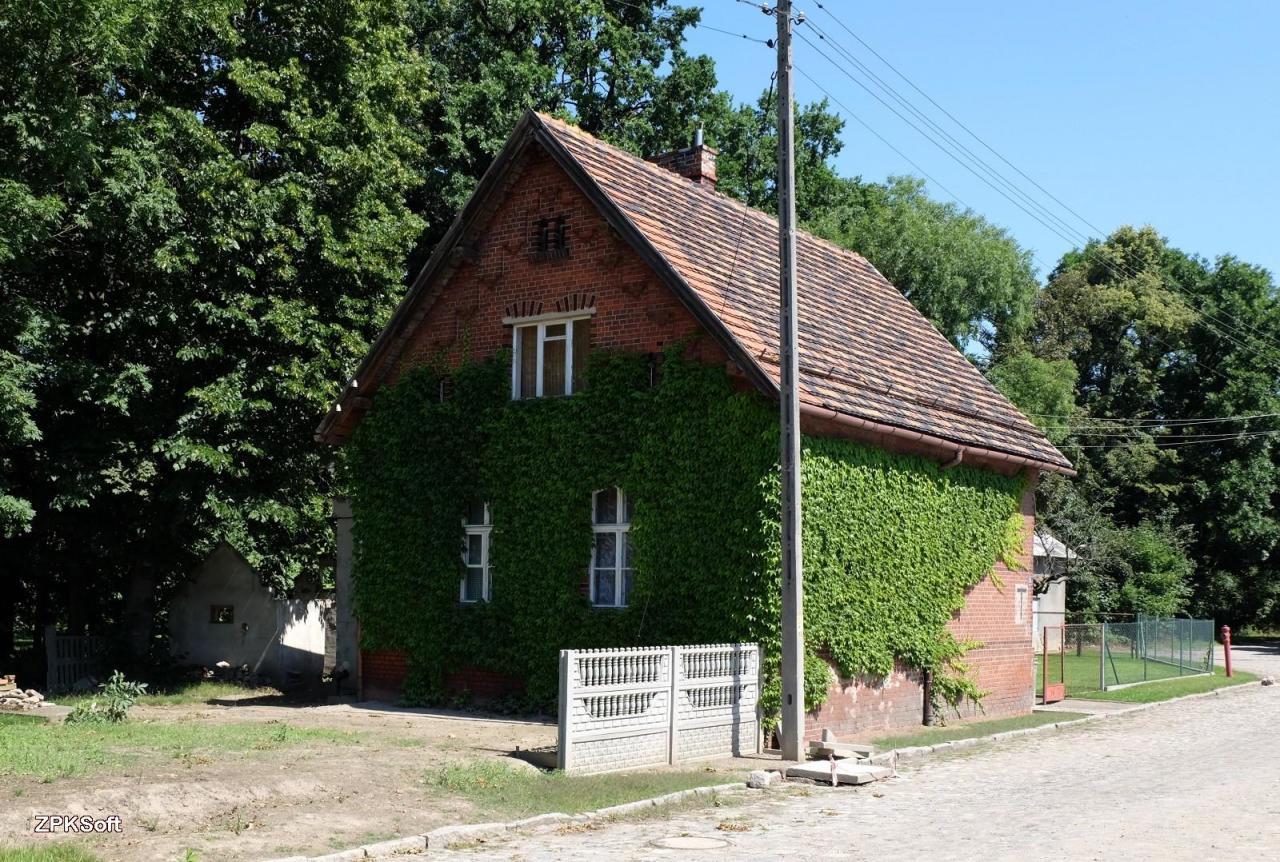fot. Zofia i Paweł Krzyżanowscy 
Dawny domek dróżnika. Obraz