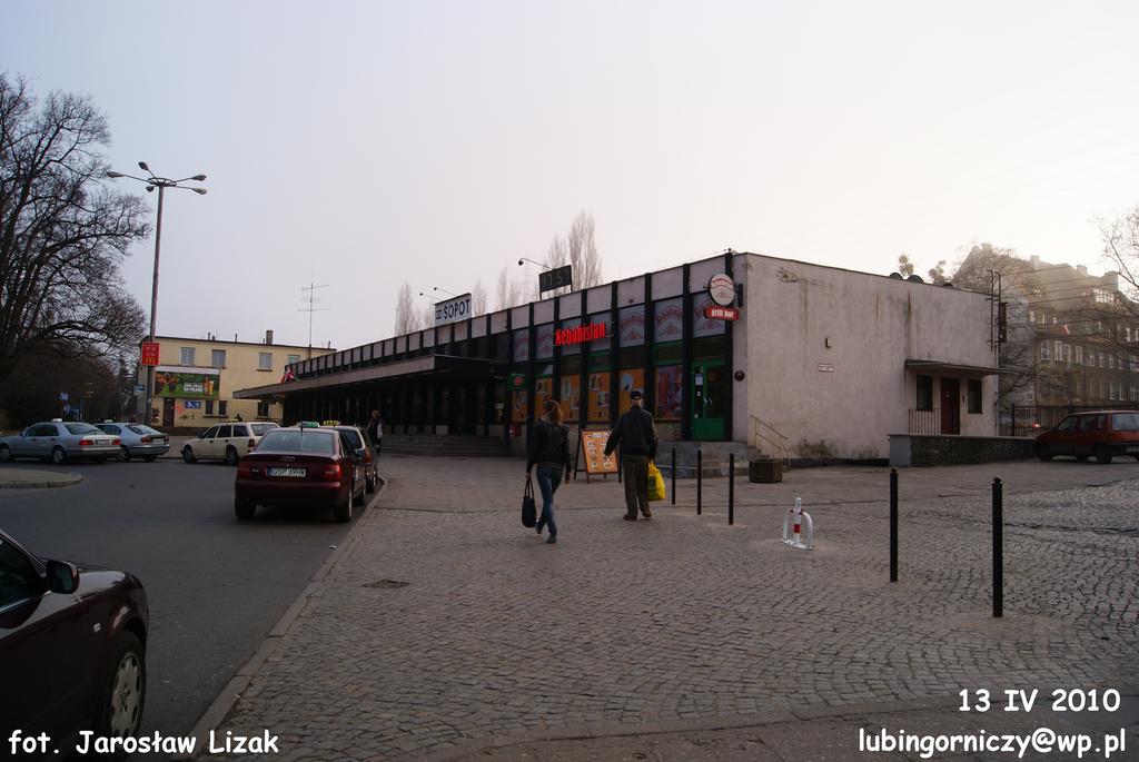 fot. Jarosław Lizak 
Stacja Sopot, budynek stacyjny. Obraz