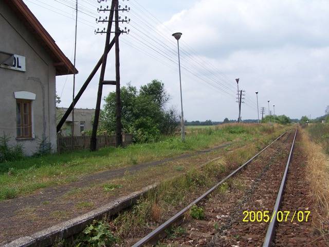 fot. Wacław Marczyk 
PKP Basznia Dolna. Peron widok w stronę Baszni. Obraz
