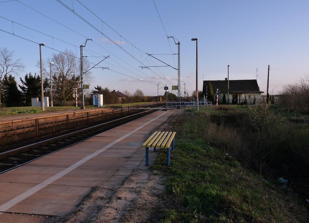 fot. Robert Końpa 
Widok na przejazd kolejowy. Obraz