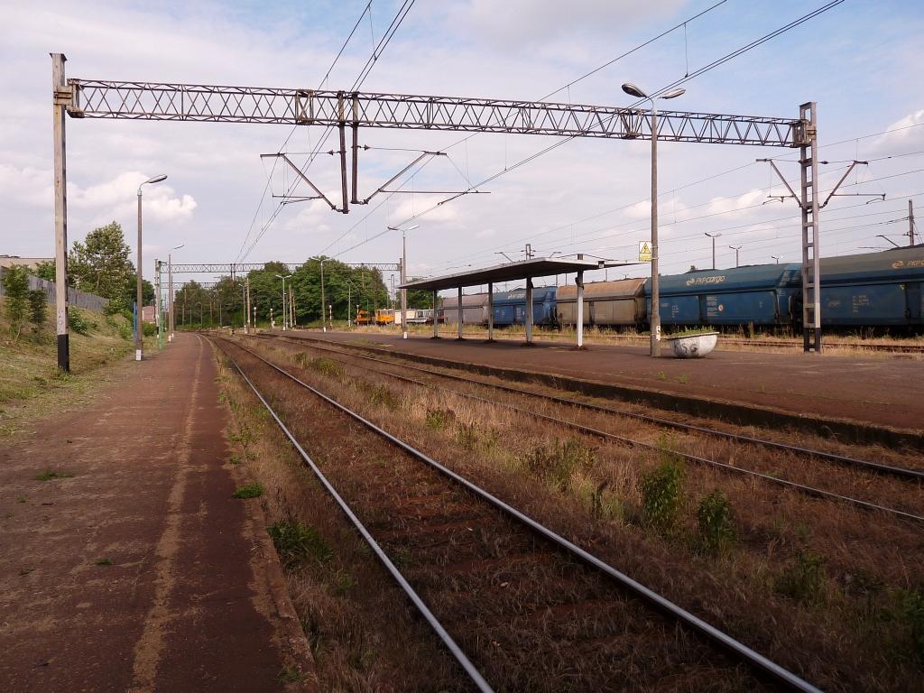 fot. ROBERT KOŃPA 
Z peronu pierwszego, w kierunku Rybnika. Obraz