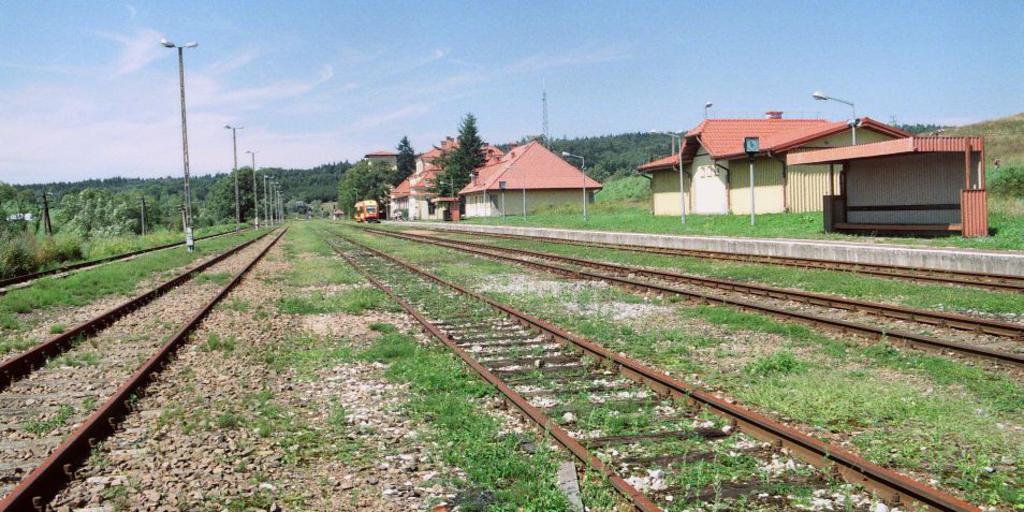 fot. octanq 
Łupków, widok ogólny na stację od strony Zagórza. Obraz