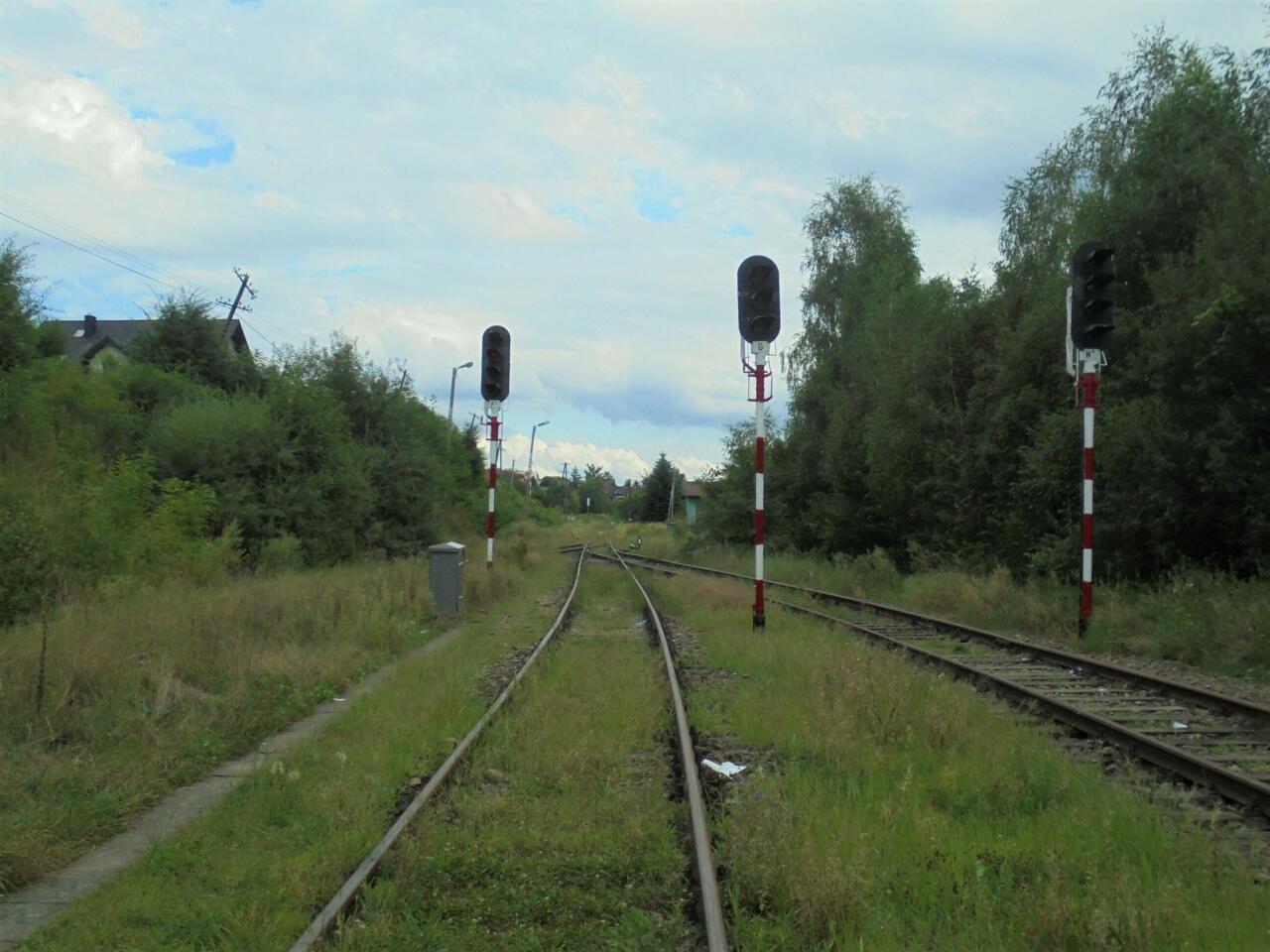 fot. Opolanin 
Semafory wyjazdowe w kierunku Marcinkowic, Sącza. Obraz
