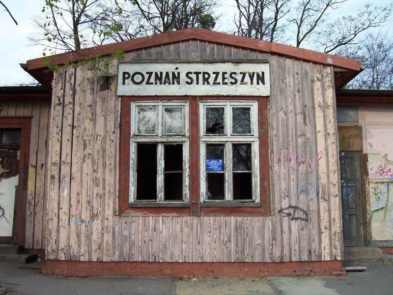 fot. Maciej Witkowiak 
Okna bez szyb straszą podróżnych Obraz