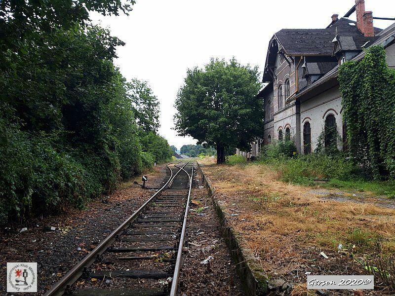fot. Gerson 
Dworzec od strony peronu. Kierunek Leśna Zakład Kruszyw i dalej Lubań Śląski. Obraz