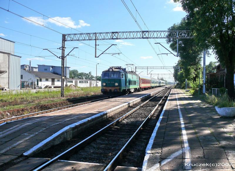 fot. kruczek 
Kotomierz, widok w stronę Maksymilianowa w kierunku południowym. Obraz