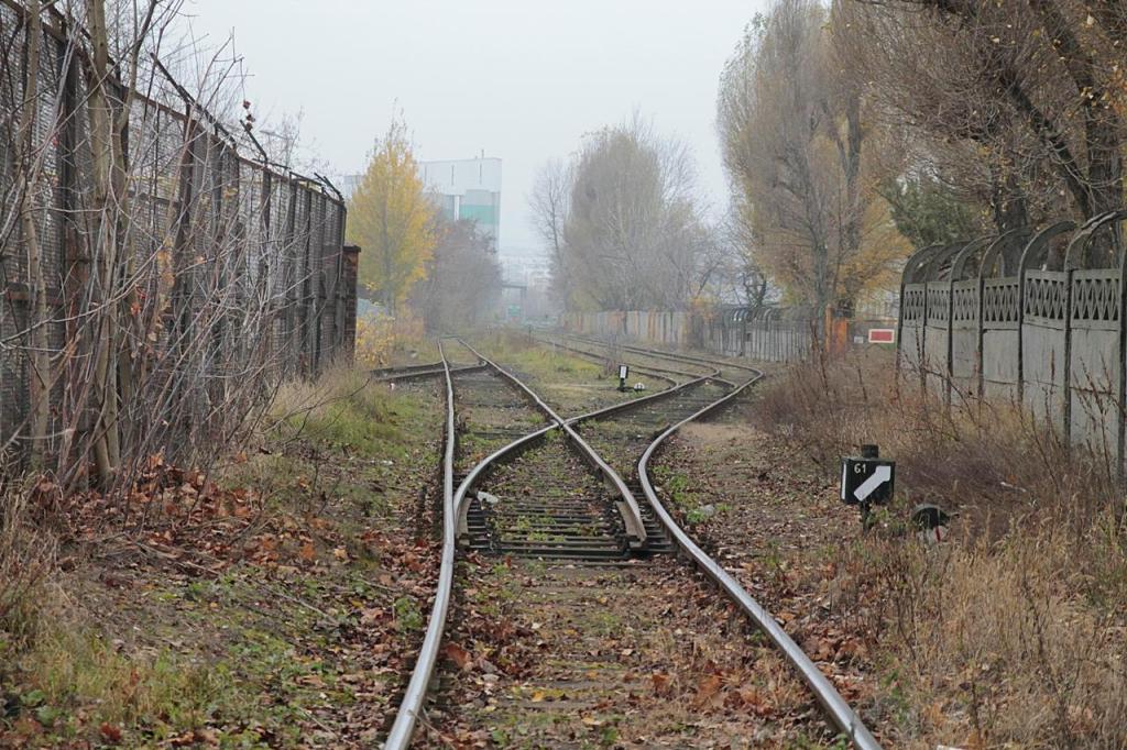 fot. irek 
Tory boczne/ bocznice stacji przesypowej cementu Górażdże, ul. Gdyńska. Obraz
