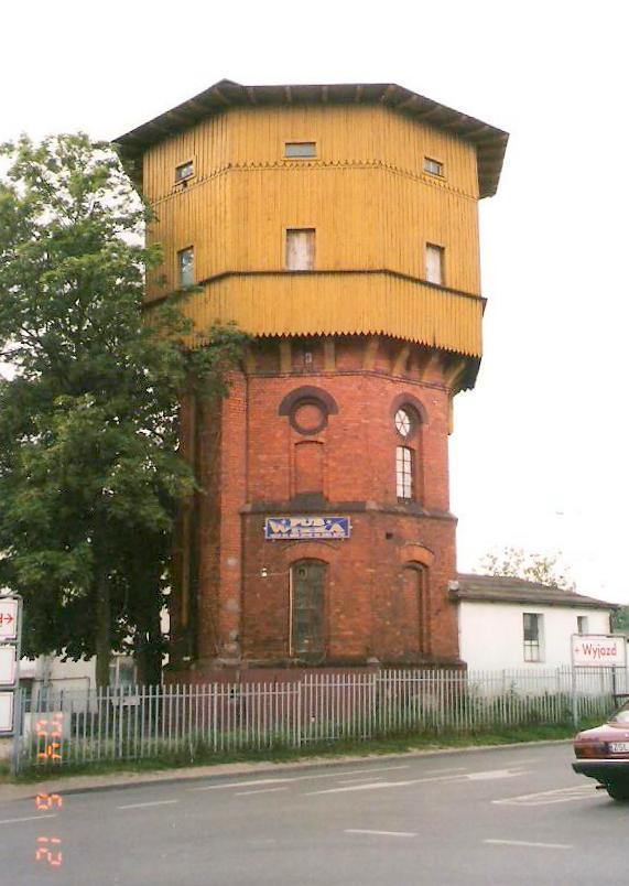 fot. Bolesław Wojtyniak 
Słupsk. Była wieża wodna, widok z ul. H. Kołłątaja. Obraz