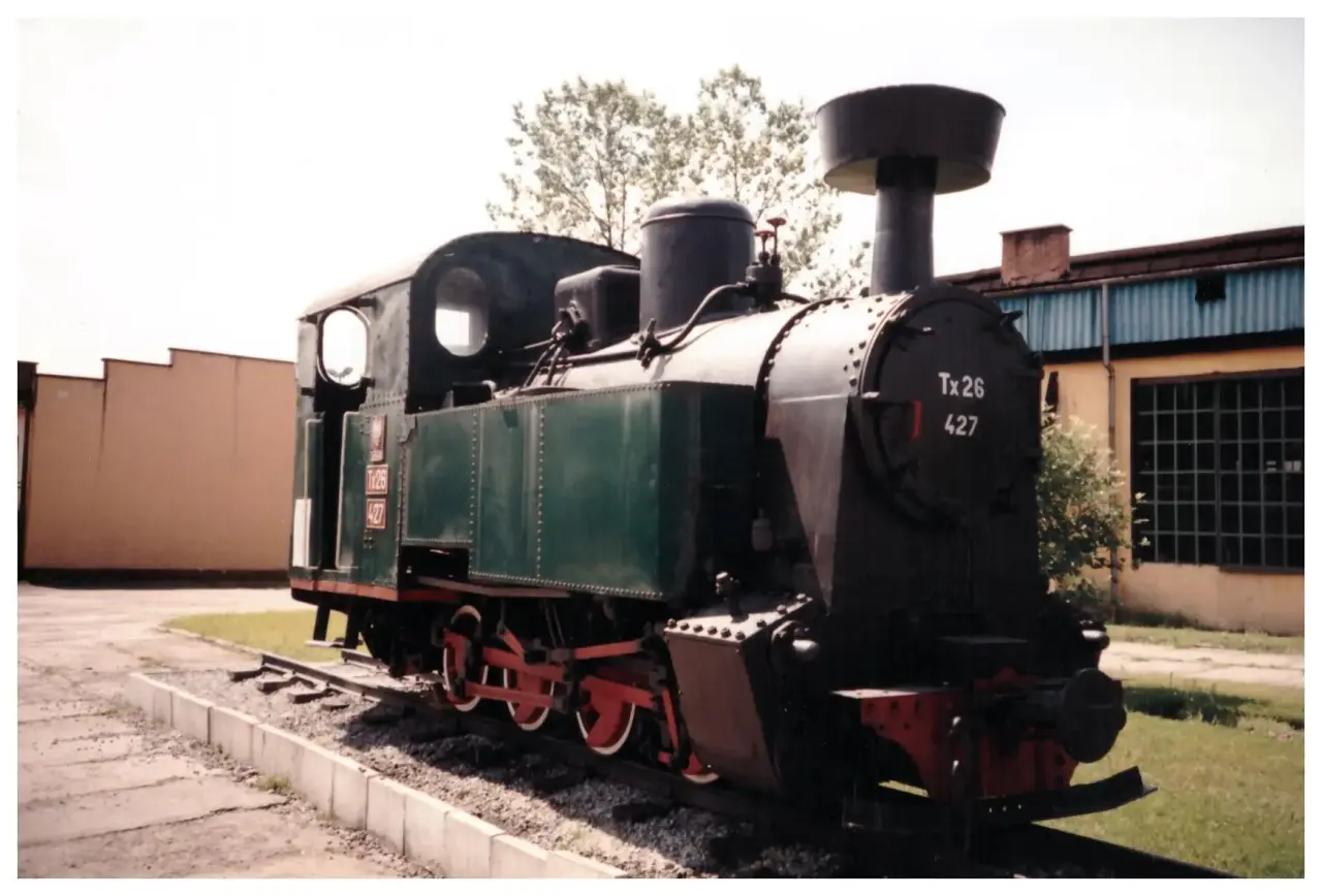 fot. Krzysztof Zając 
Parowóz Tx26-427 na terenie Skansenu. Obraz